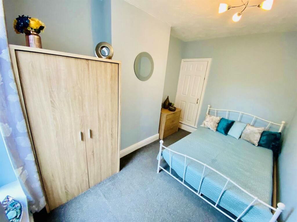 ROOM 3.jpg