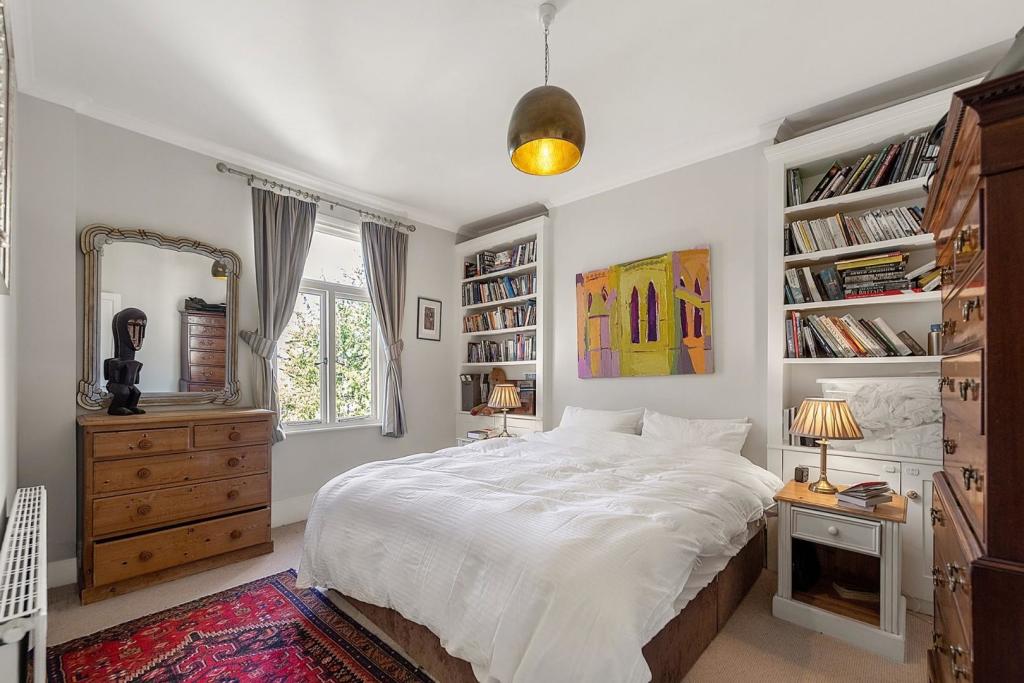 Bedroom Two.jpg