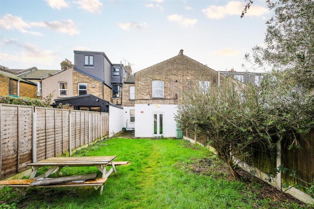 103 Lynmouth Road-19.jpg