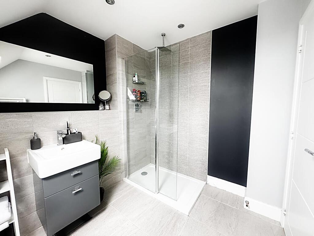 En-Suite Shower Room