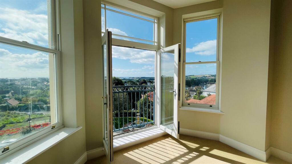 Bryn Y Mor, Narberth Road, Tenby