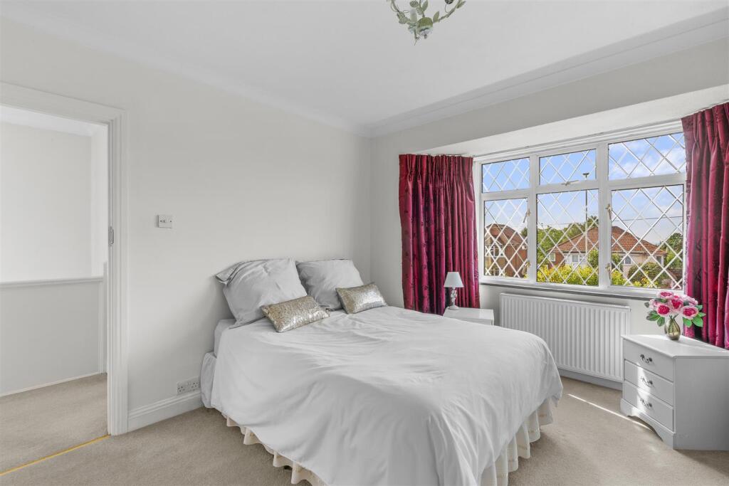 122 Cressex Road, HP12 4TZ-1.jpg