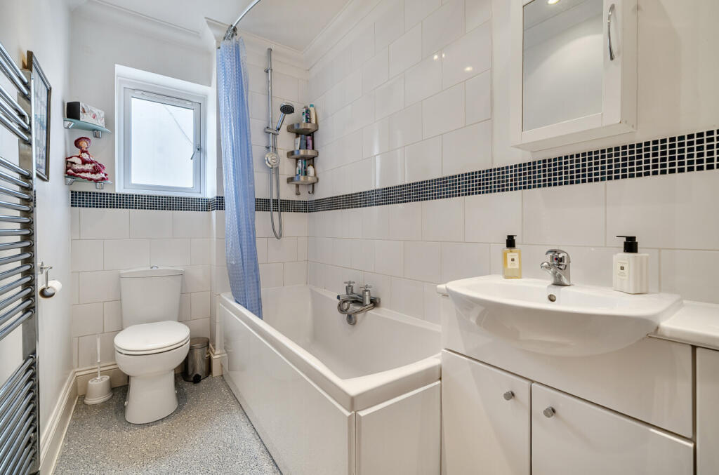 1332585-16-68adc6...