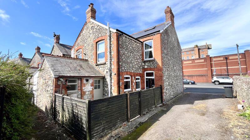 Rear Aspect &amp; Off Road Parking