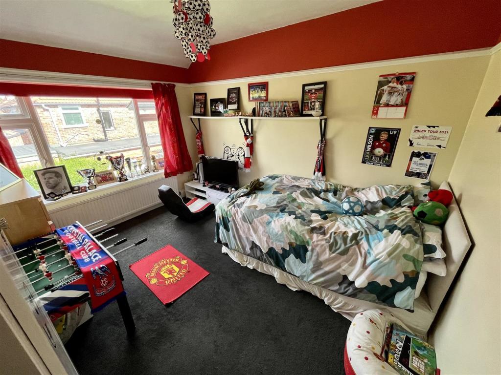Bedroom 2.jpg