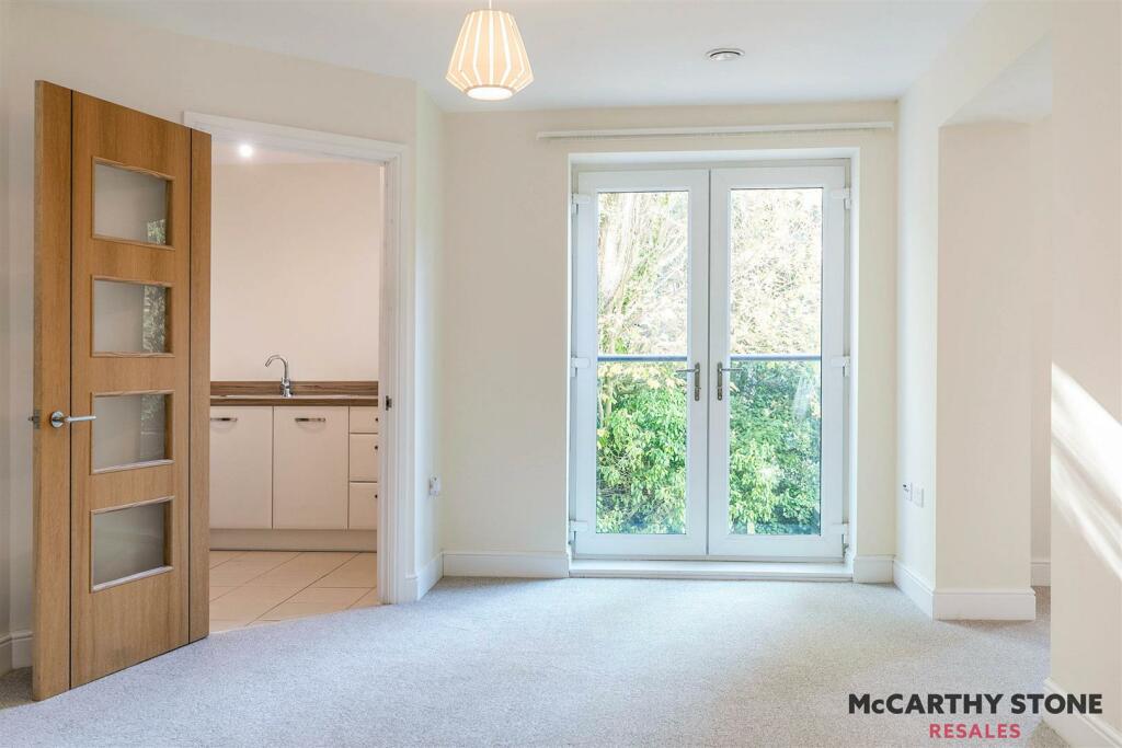 14elmtreecourt-3.jpg