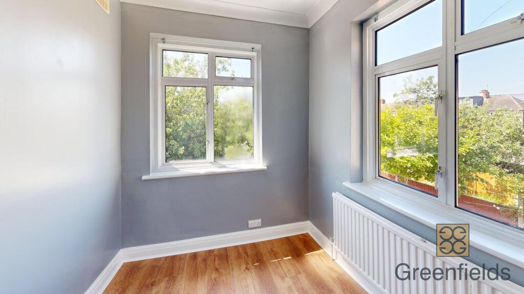 Selby-Chase-Bedroom copy.jpg