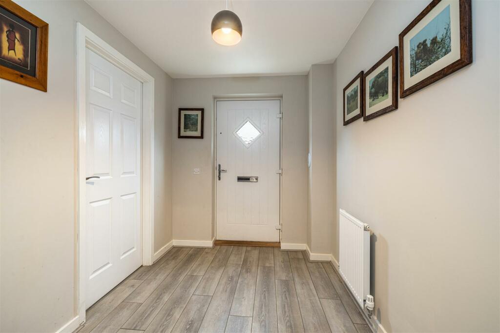 58 Knoll Park Drive Galashiels 03.JPG