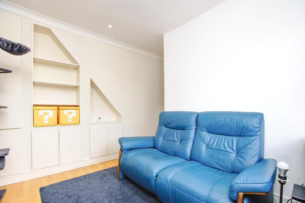 Bedroom/Lounge