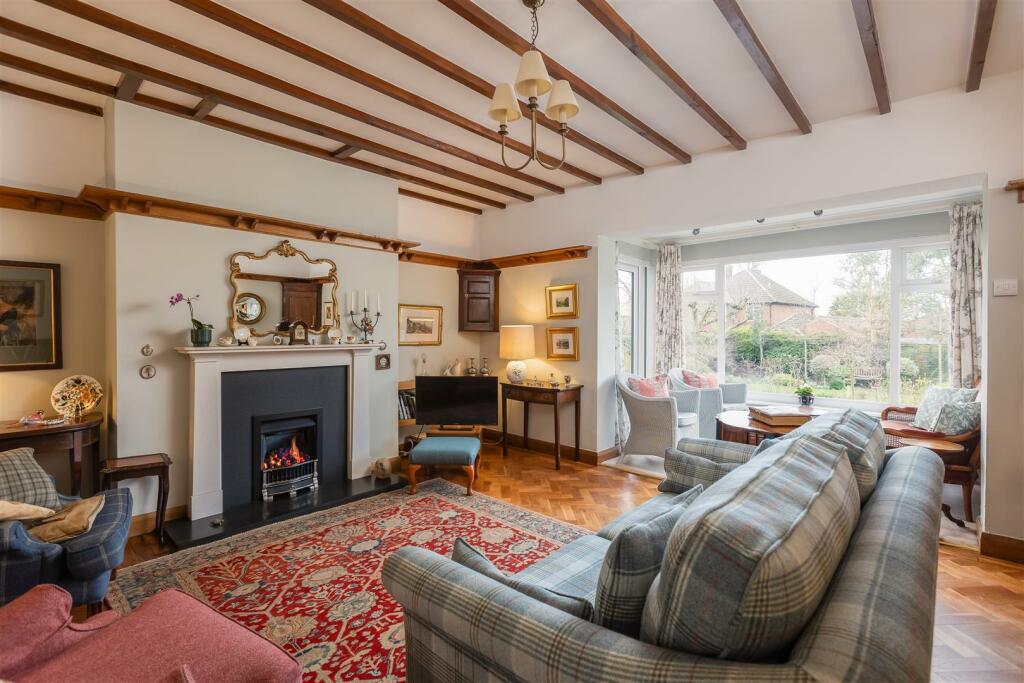Bramble Garth Sitting Room-1.jpg