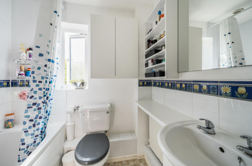 1328698-7-687e6da...