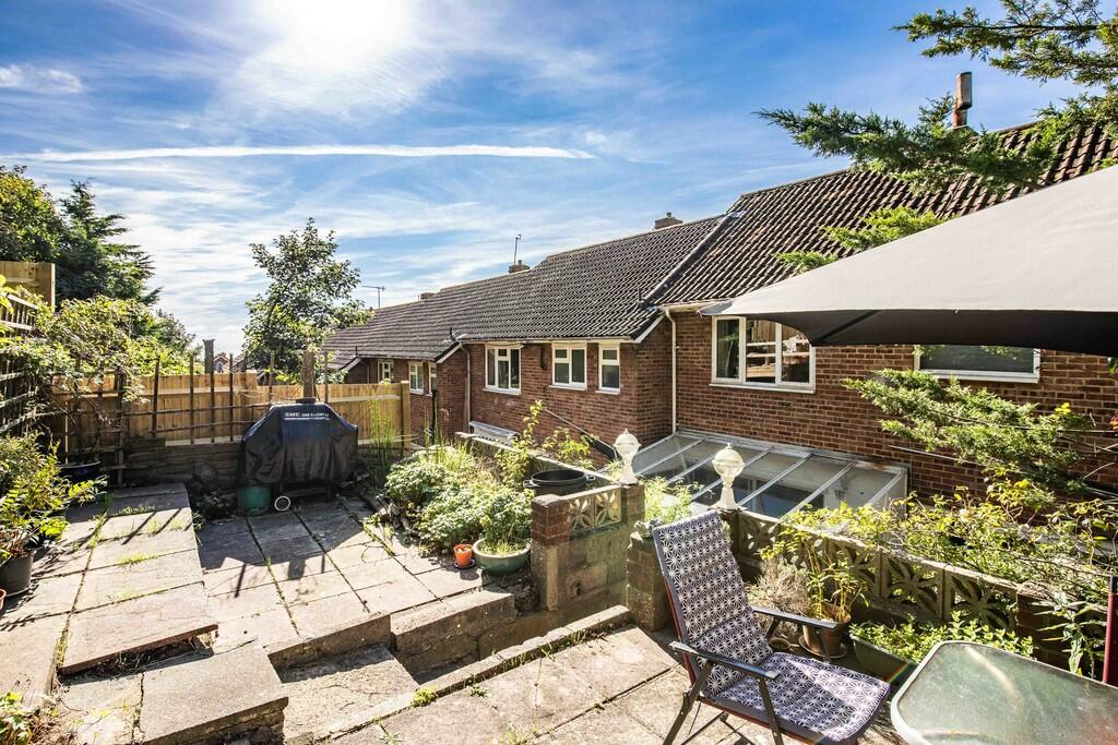 116 Craven road-1...