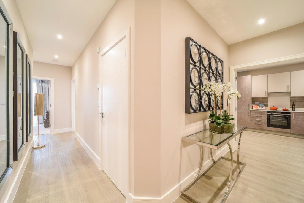 Hallway/Entrance