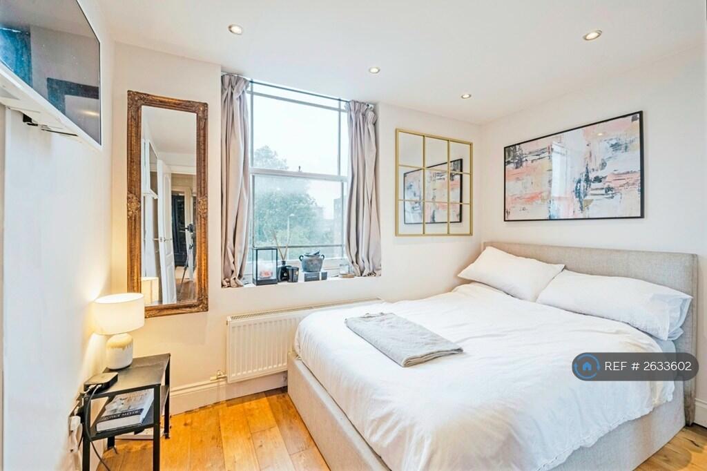 Double Bedroom 1 