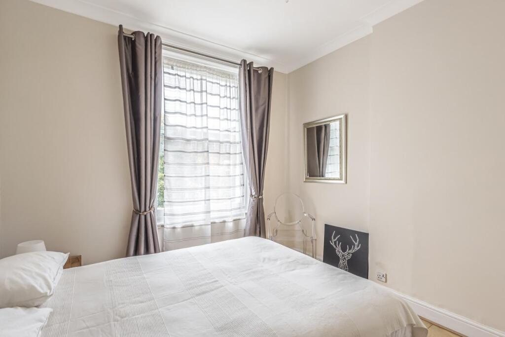 Picture 11