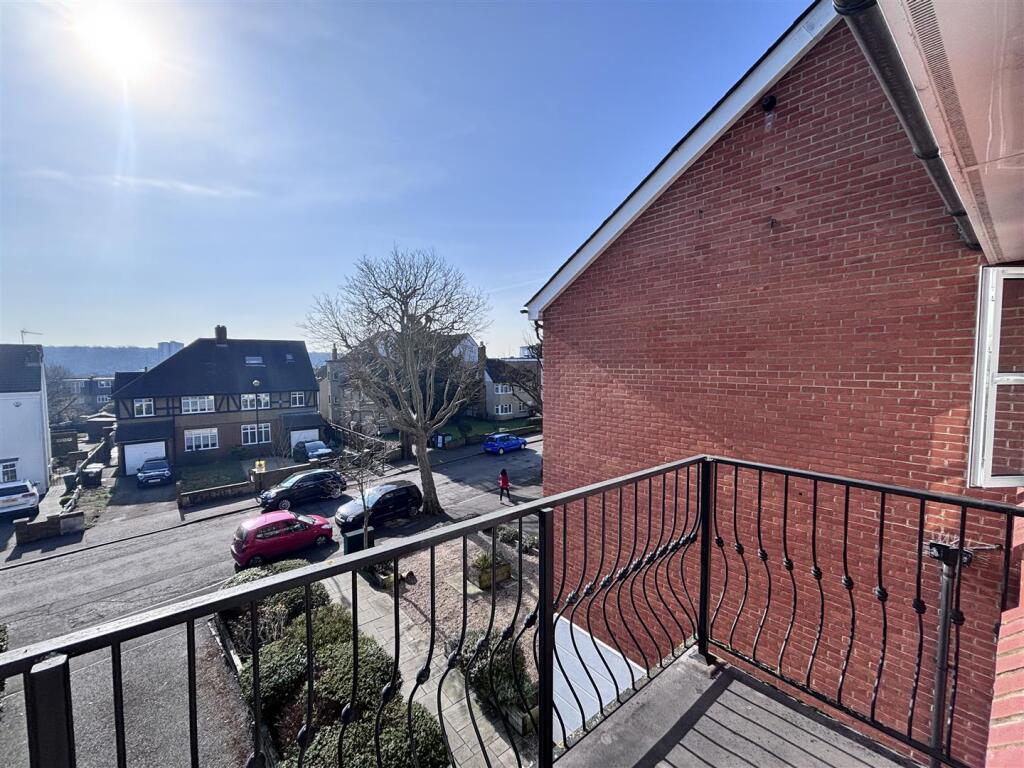 customer_1-branch_3-client_10774-sale_property-IMG