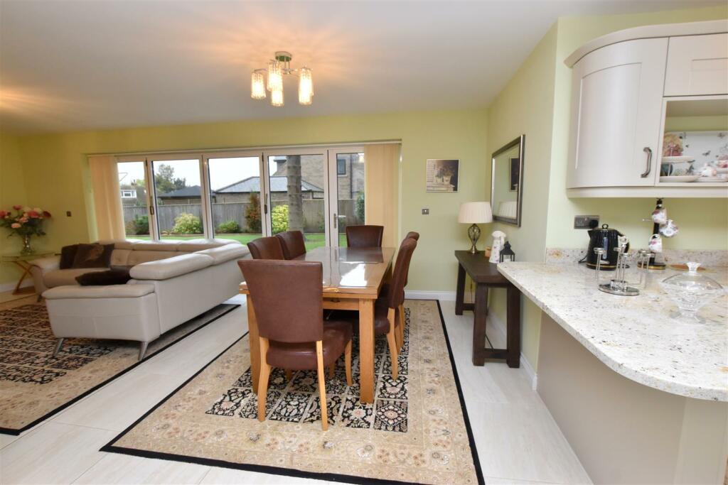 LIVING DINING KITCHEN