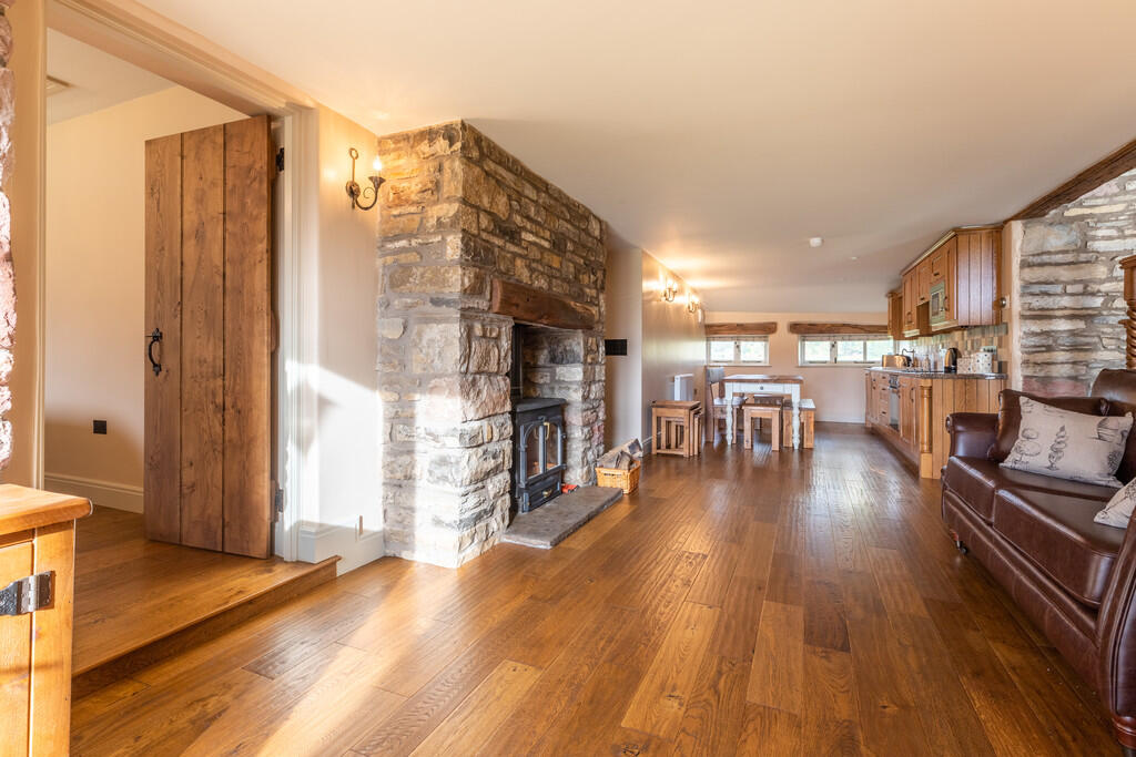 The Annexe - Livi...