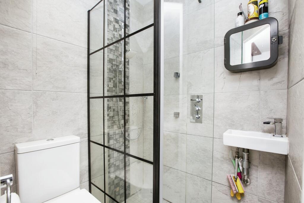 Master En-suite