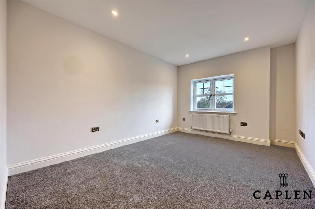 img_5086_10 copy 2.jpg