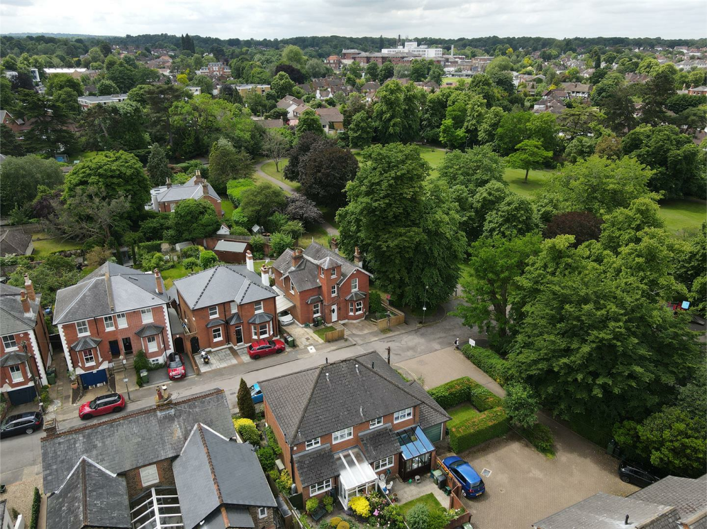 19 Ladbroke Road 2.png