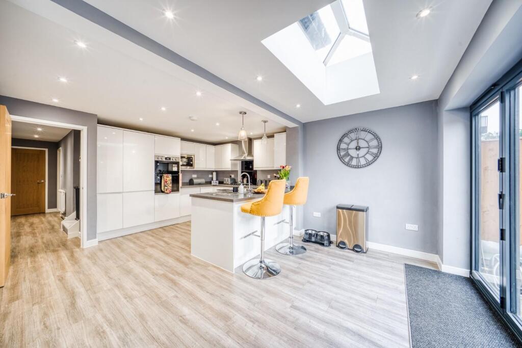 121 HIGH STREET YATTON-38.jpg