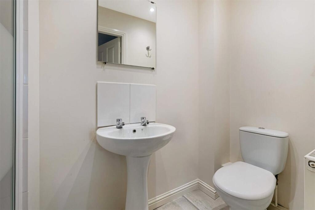 Ensuite