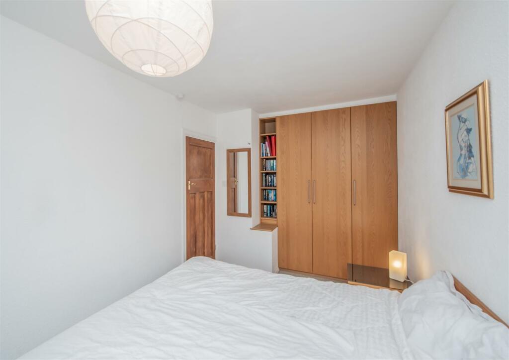 173 LOWER WORTLEY ROAD, LS12 4PU-15.jpg