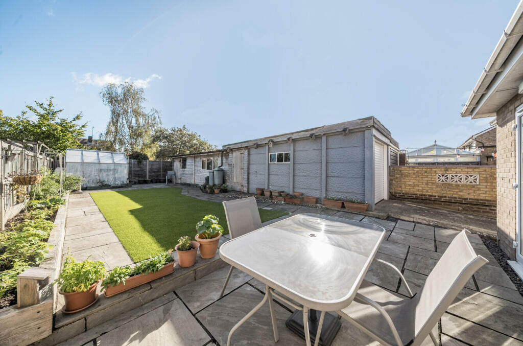 1347288968c92c4f973ee