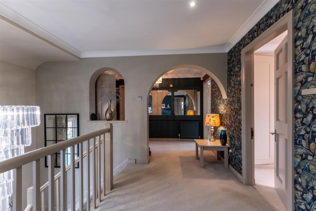 Hill Farm House-116.jpg