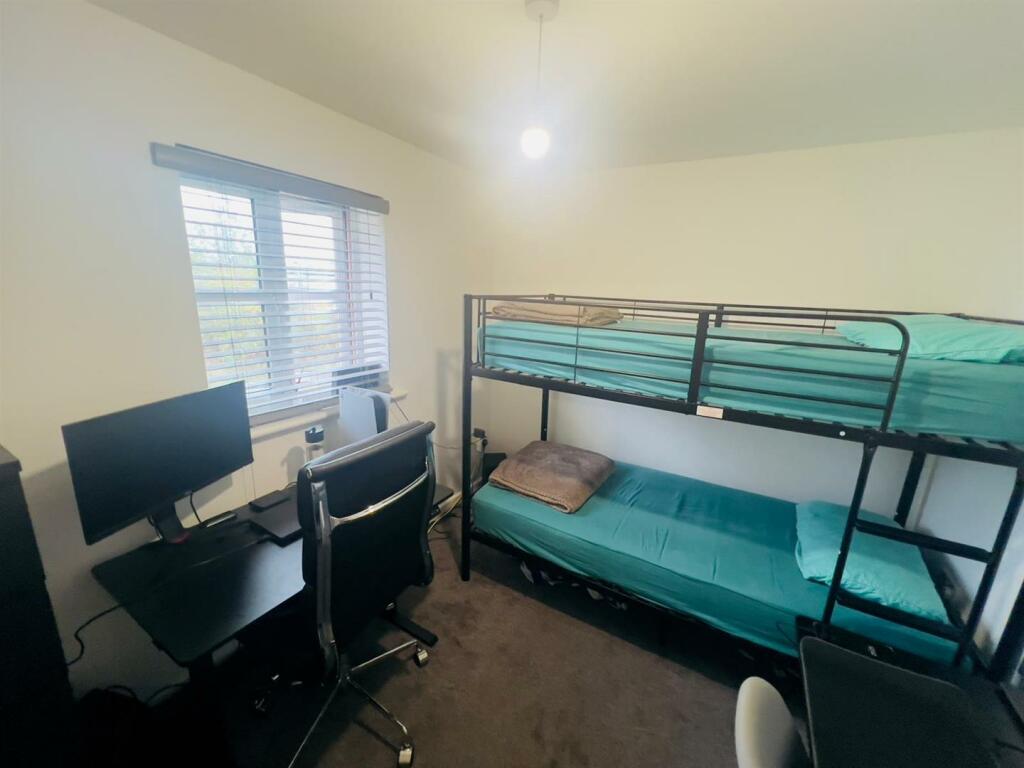 WhatsApp Image 2024-11-04 at 14.49.13 (7).jpeg