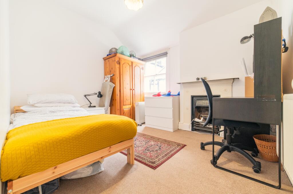 Call 02920 454555 to secure your viewing_7