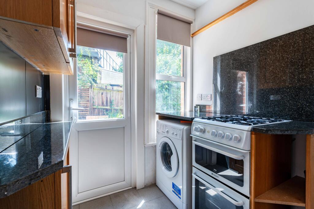 120 Kingston Road, Teddington, TW11 9JA