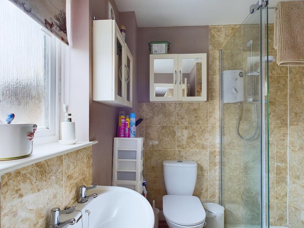 CAM01338G0-PR0087-STILL016