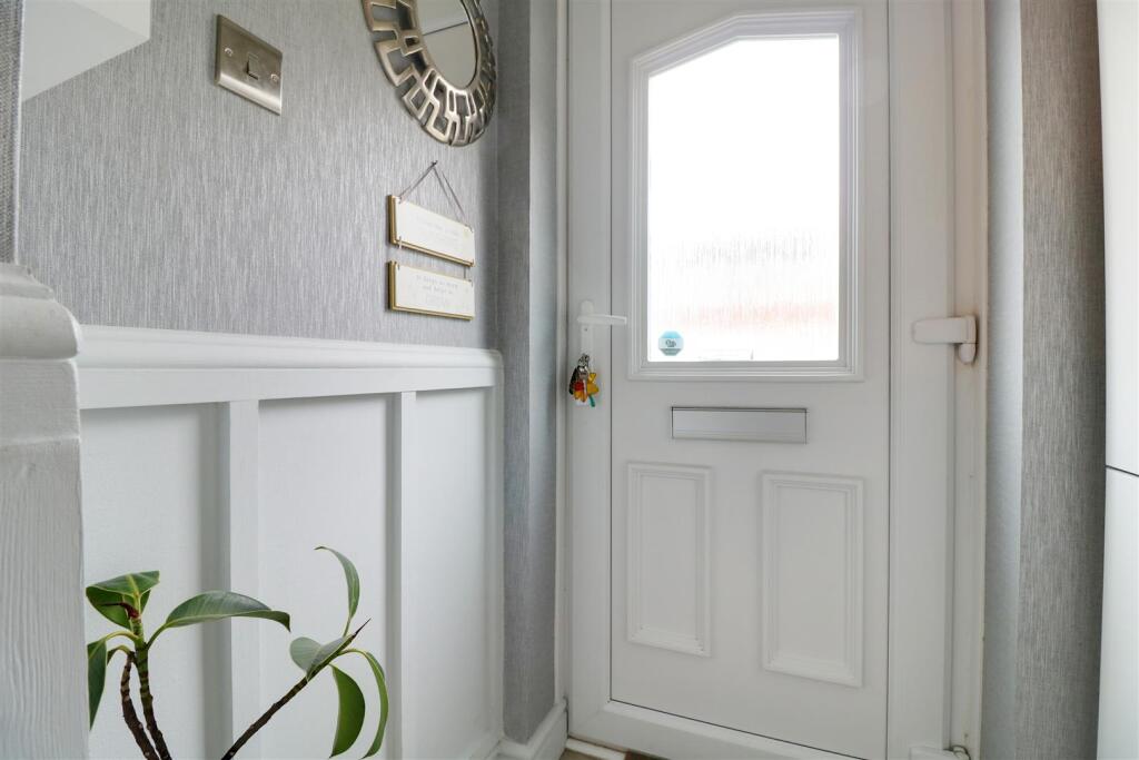 63 Berry Hill entrance.jpg