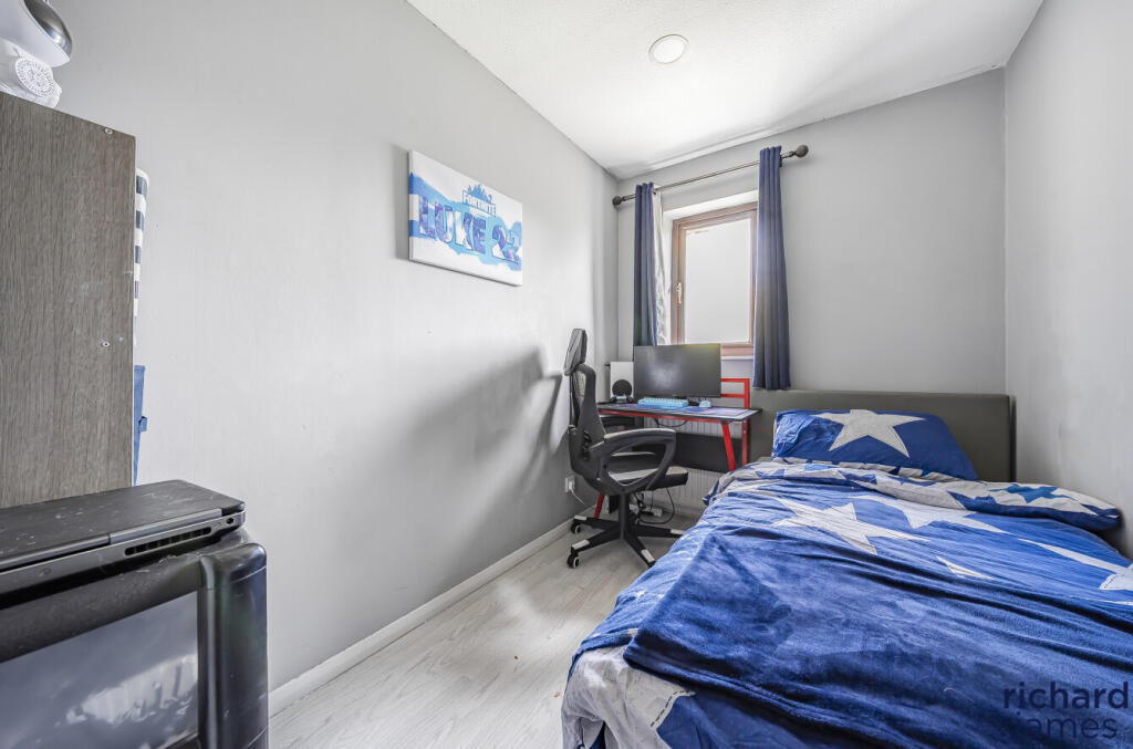 99442fc1-9141-408...