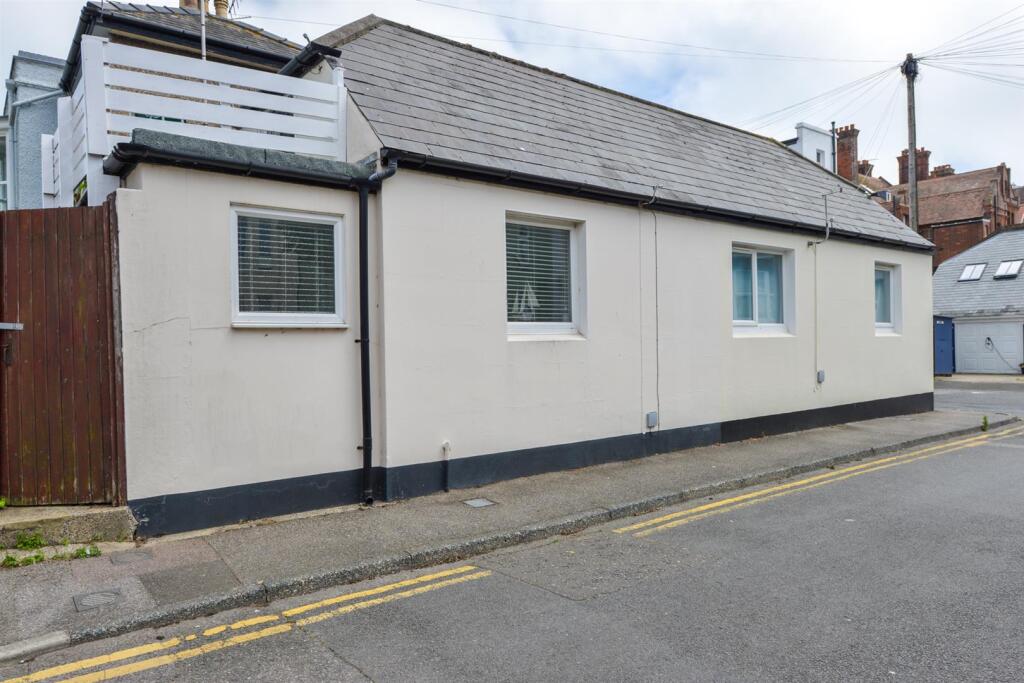 The Coach House9.jpg