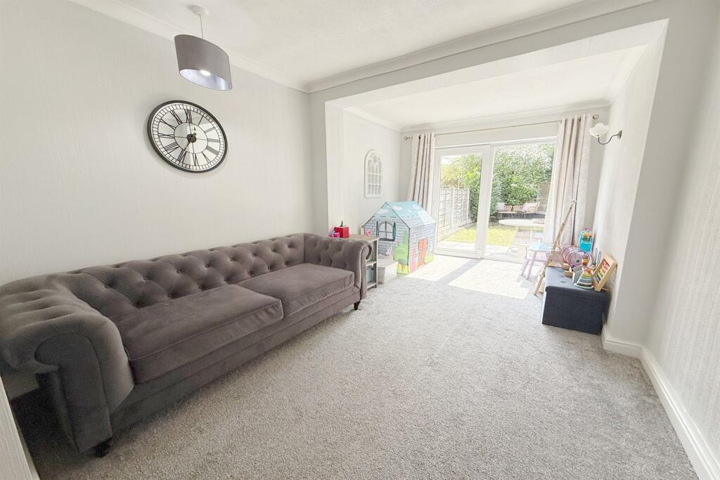 Dining Room/Play Roo