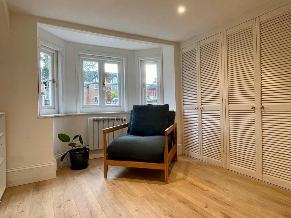 3_bay window