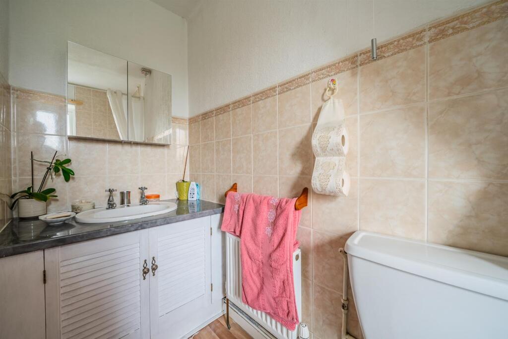 33 Hawthorn Road-7.jpg