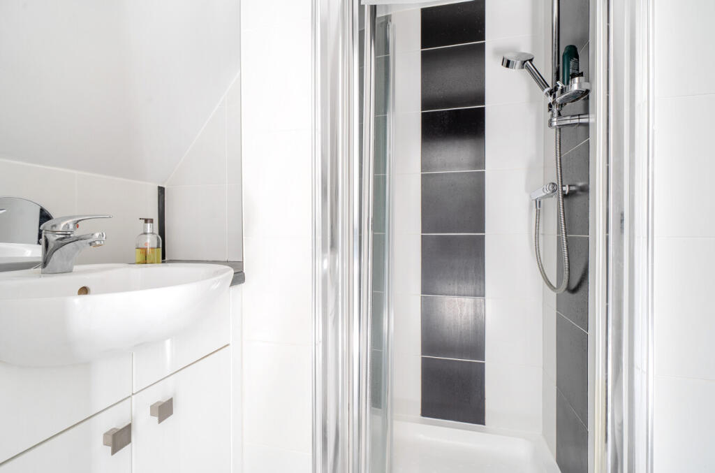 1331486-4-6887597...