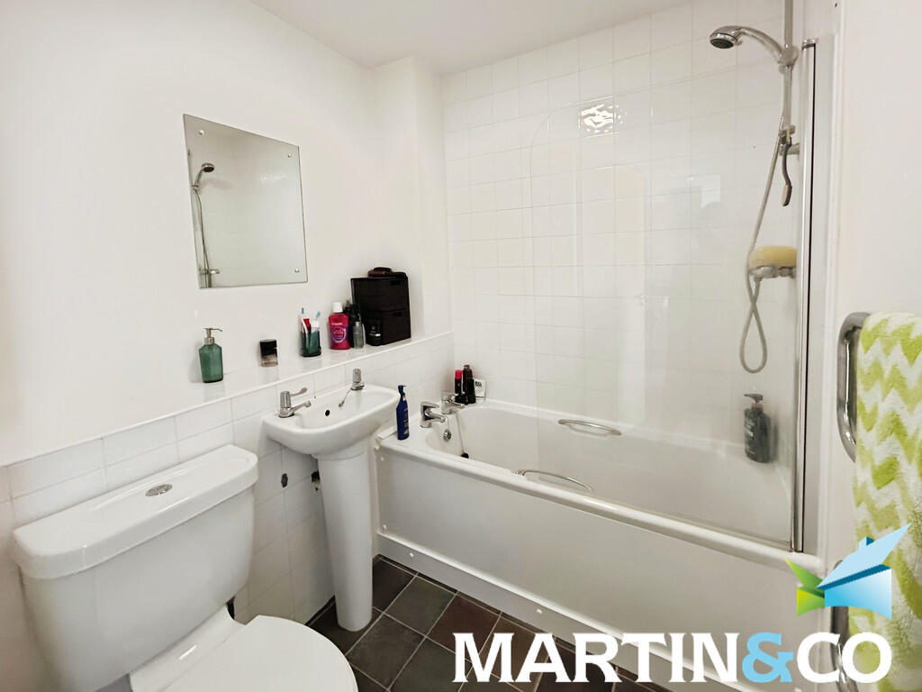 c2f30f11-IMG-2025...