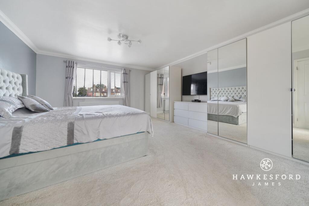 Hall Close, Sittingbourne - Bedroom 1