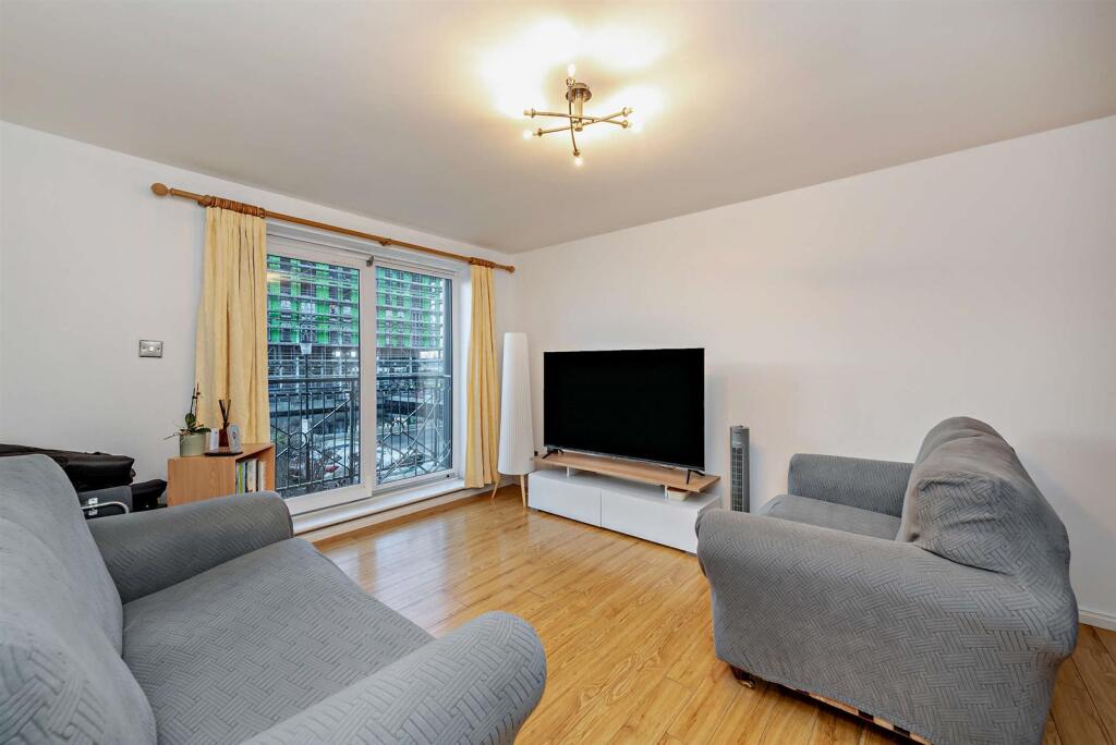 8671219-interior08-800.jpg