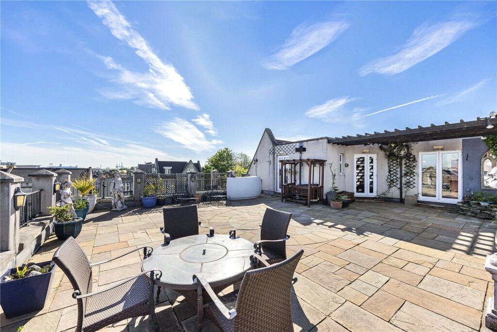 Roof Terrace