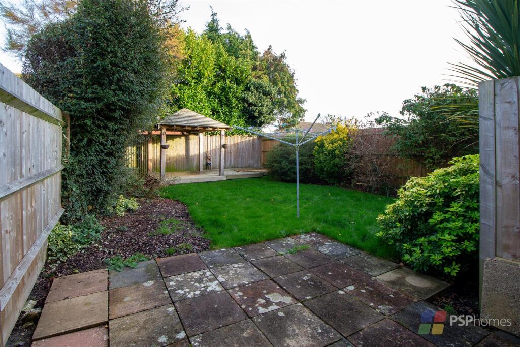Brookway 50 Garden-2.jpg