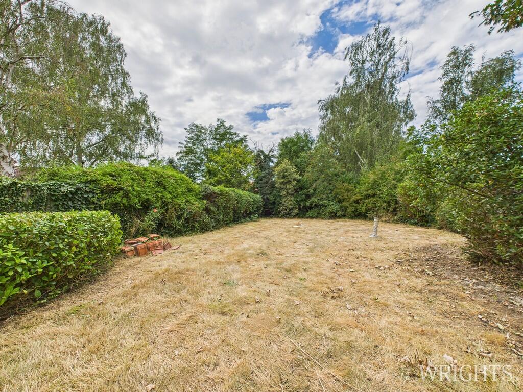 CAM02796G0-PR0481...