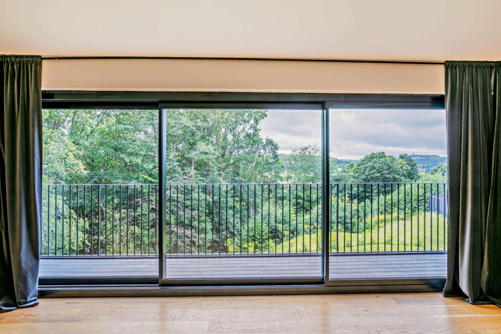 LIVING DINING KITCHEN