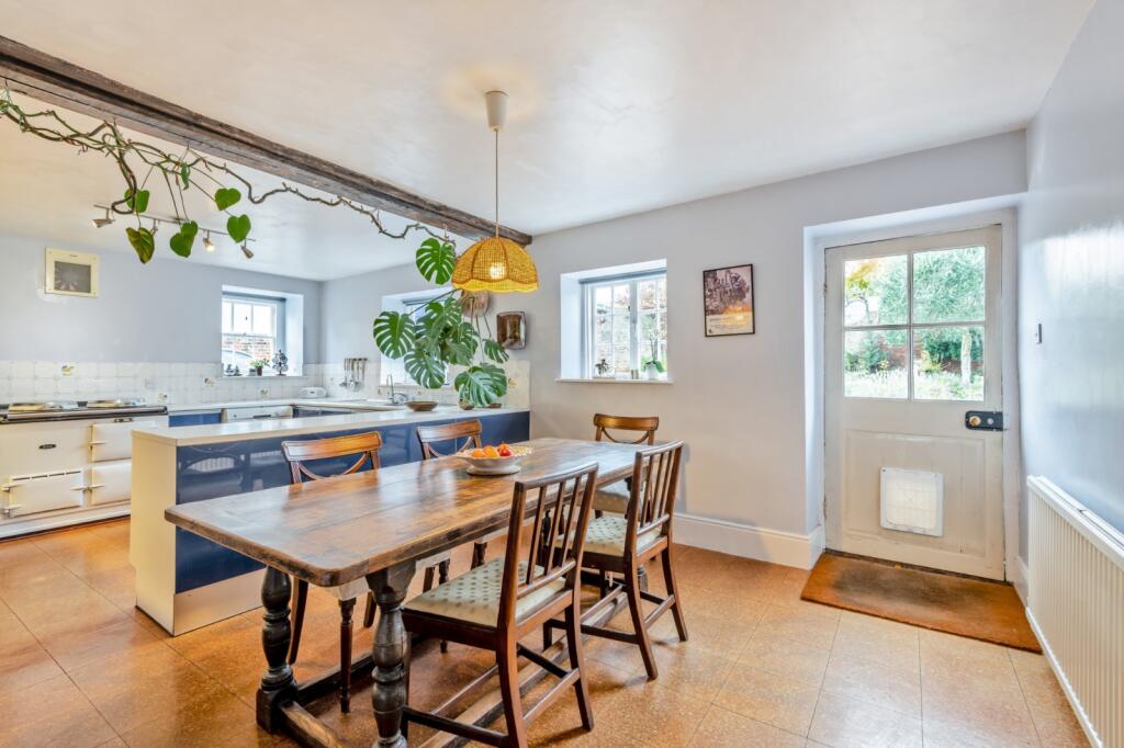 Kitchen/Dining Rm