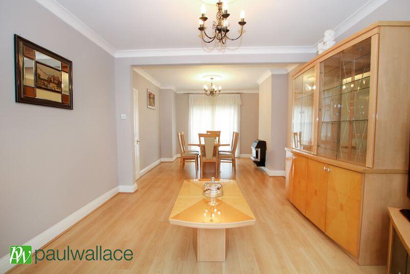 Open Plan Lounge/Dining Area